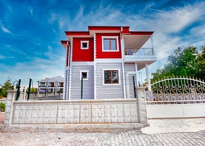 Вилла планировки 4+1 для большой семьи в районе Дошемеалты - Анталия 