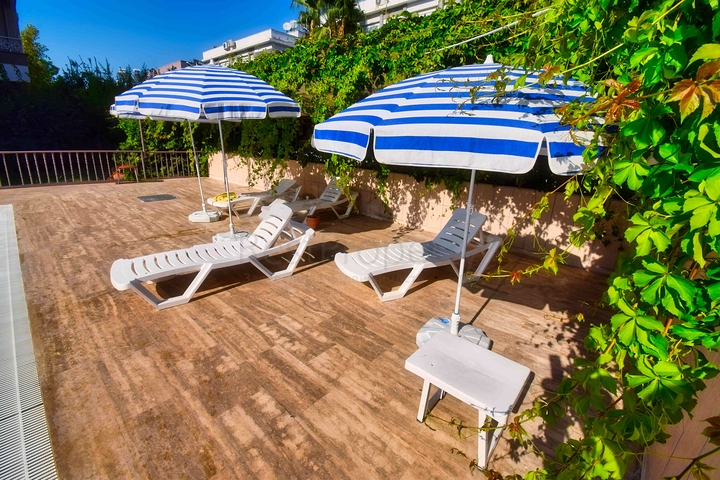 Квартира планировки 4+1 в микрорайоне Лара - Анталия