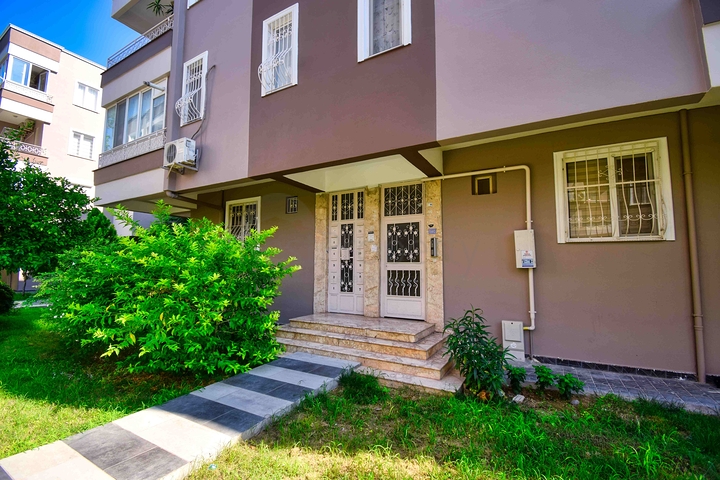 Квартира планировки 4+1 в микрорайоне Лара - Анталия