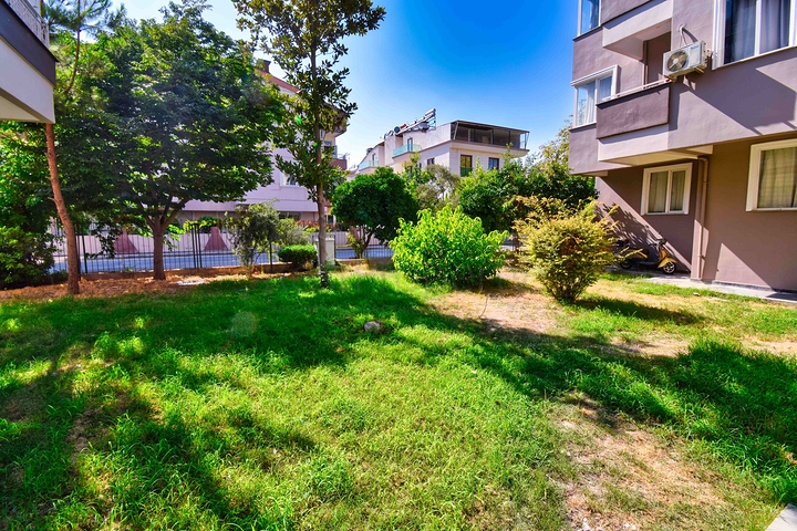 Квартира планировки 4+1 в микрорайоне Лара - Анталия