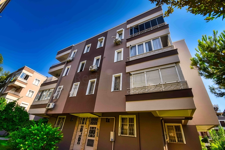 Квартира планировки 4+1 в микрорайоне Лара - Анталия