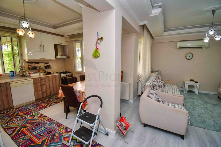 Квартира планировки 4+1 в микрорайоне Лара - Анталия