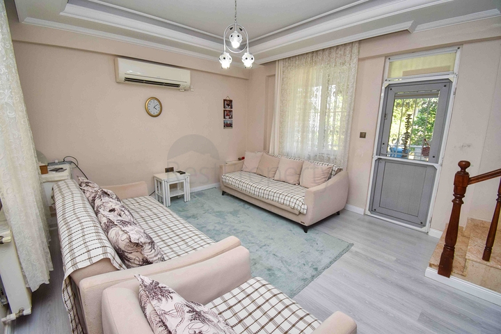 Квартира планировки 4+1 в микрорайоне Лара - Анталия