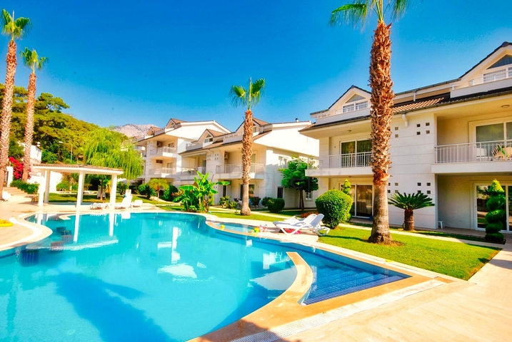 Квартира без мебели планировки 2+1 в районе Кемер - Анталия 