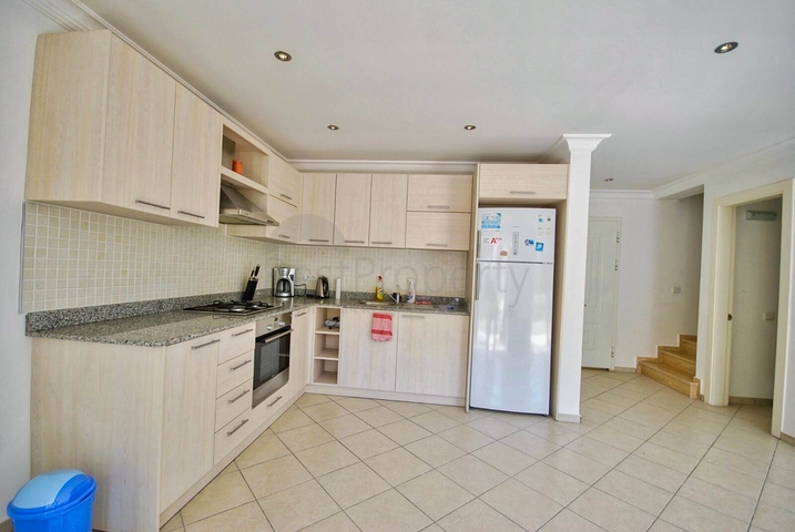 Квартира без мебели планировки 2+1 в районе Кемер - Анталия 