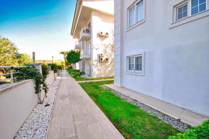 Квартира без мебели планировки 2+1 в районе Кемер - Анталия 