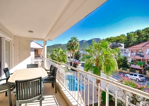 Квартира без мебели планировки 2+1 в районе Кемер - Анталия 