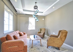 Квартира планировки 2+1 с видом на горы в районе Кемер - Анталия 