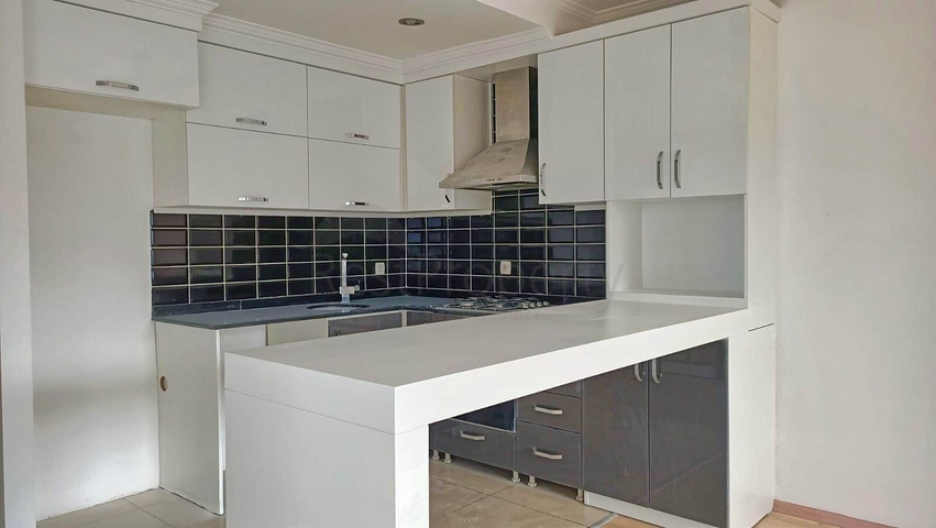 Квартира планировки 2+1 в районе Кемер - Анталия 