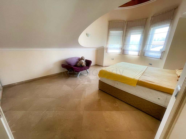 Вилла планировки 3+1 размером 320 м2 в районе Белек