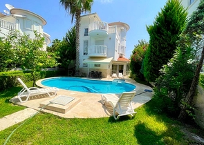 Вилла планировки 3+1 размером 320 м2 в районе Белек