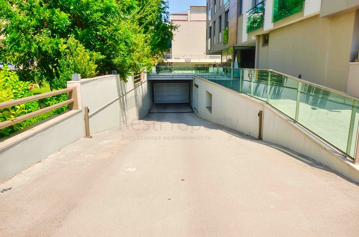 Квартира планировки 5+1 в микрорайоне Лара - Анталия 