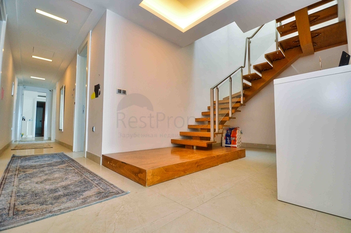 Квартира планировки 5+1 в микрорайоне Лара - Анталия 