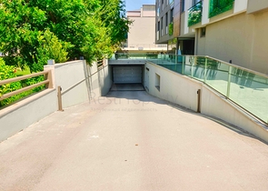 Квартира планировки 5+1 в микрорайоне Лара - Анталия 