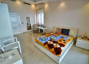 Квартира планировки 5+1 в микрорайоне Лара - Анталия 