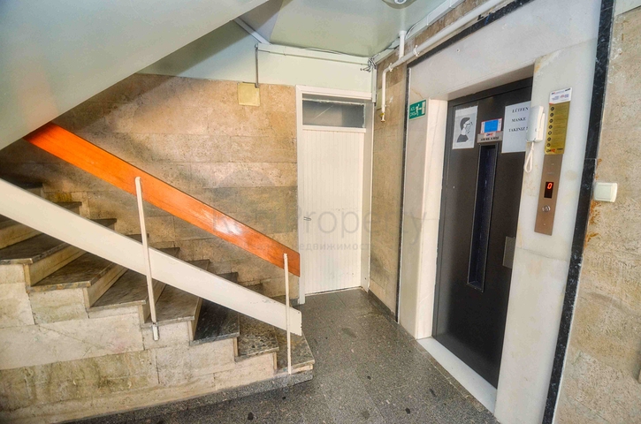 Квартира планировки 4+1 в микрорайоне Бахчелиэвлер - Анталия 