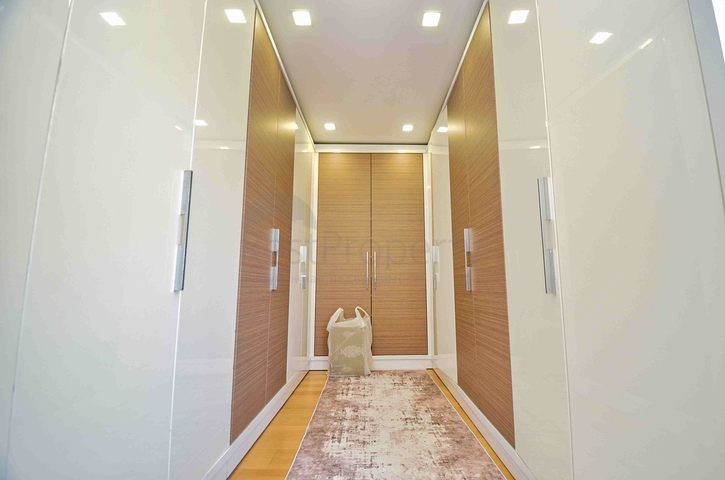 Квартира планировки 4+1 в микрорайоне Бахчелиэвлер - Анталия 