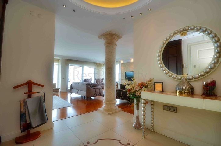 Квартира планировки 4+1 в микрорайоне Бахчелиэвлер - Анталия 