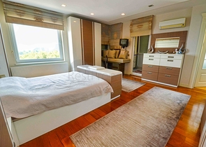 Квартира планировки 4+1 в микрорайоне Бахчелиэвлер - Анталия 