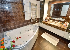 Квартира планировки 4+1 в микрорайоне Бахчелиэвлер - Анталия 