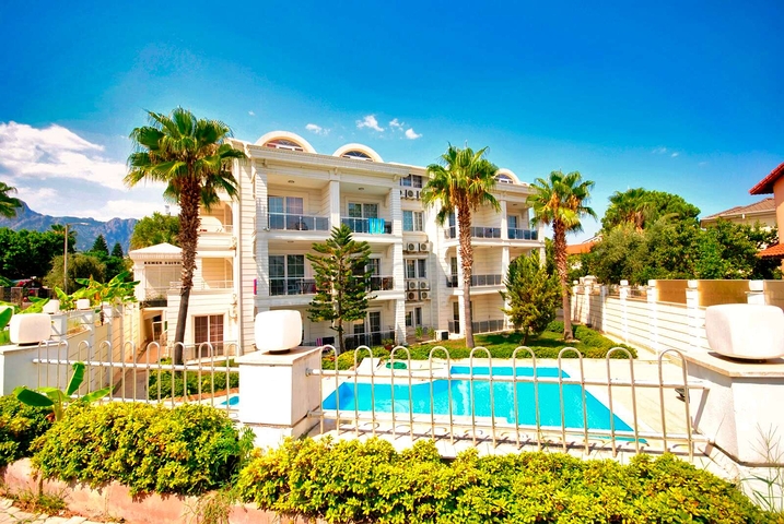 Квартира просторной планировки 2+1 в районе Кемер - Анталия 