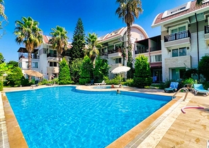 Квартира планировки 3+1 дуплекс в районе Кемер - Анталия 