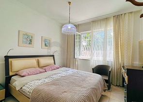 Квартира планировки 3+1 дуплекс в районе Кемер - Анталия 