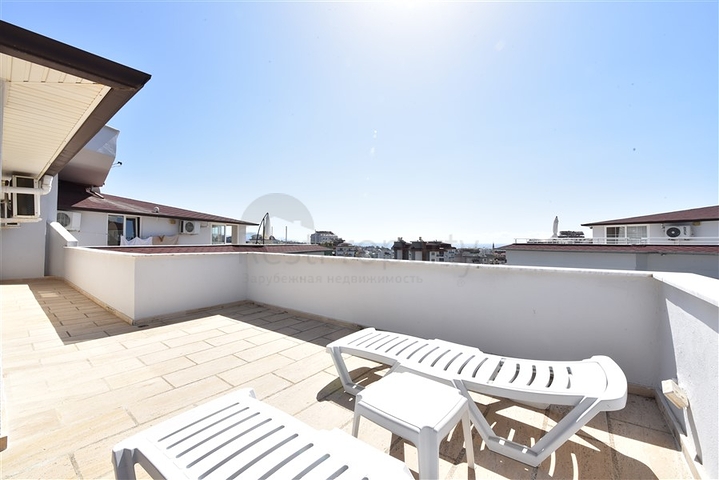 Шикарный пентхаус с четырьмя спальнями в уютном районе Тосмур