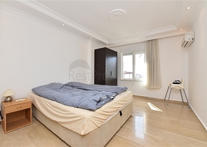 Шикарный пентхаус с четырьмя спальнями в уютном районе Тосмур