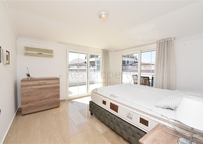 Шикарный пентхаус с четырьмя спальнями в уютном районе Тосмур