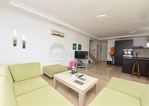 Шикарный пентхаус с четырьмя спальнями в уютном районе Тосмур