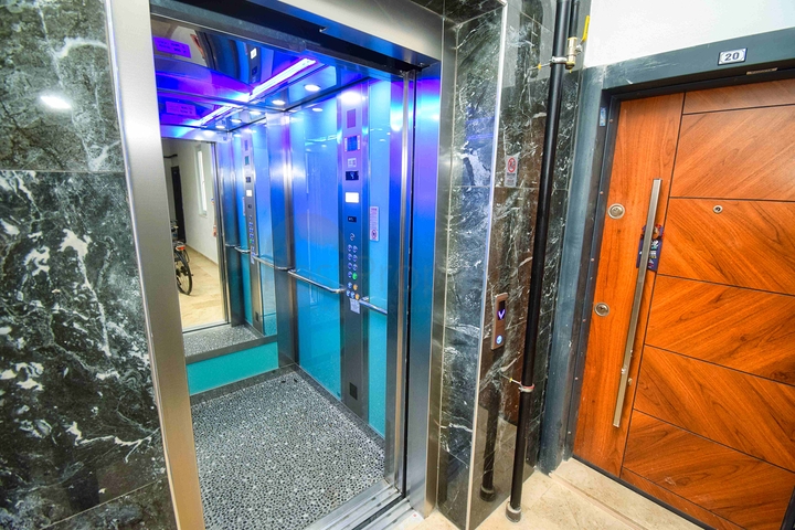 Квартиры планировки 2+1 и 6+1 в центре города Анталия 