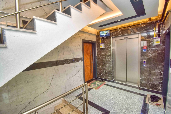 Квартиры планировки 2+1 и 6+1 в центре города Анталия 