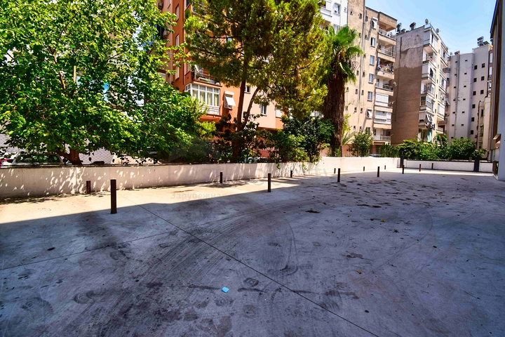 Квартиры планировки 2+1 и 6+1 в центре города Анталия 