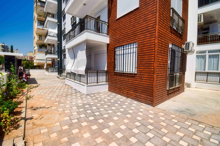 Квартиры планировки 2+1 и 6+1 в центре города Анталия 