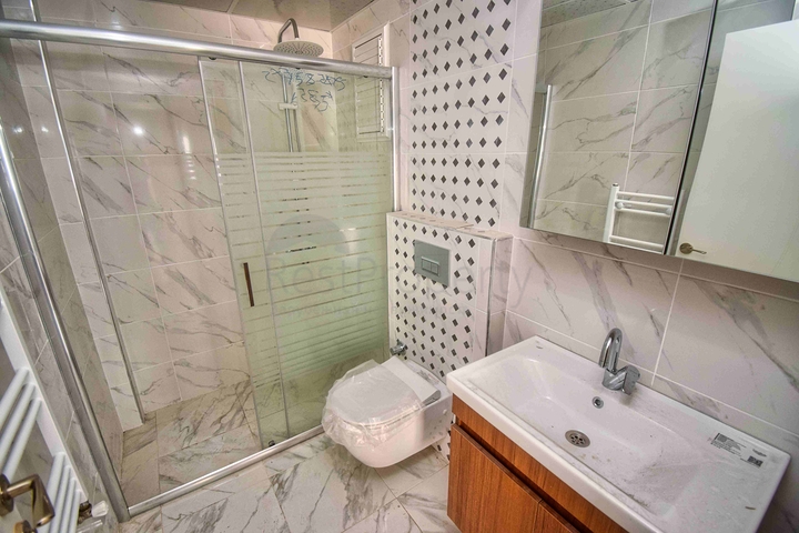 Квартиры планировки 2+1 и 6+1 в центре города Анталия 