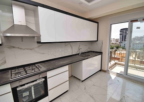 Квартиры планировки 2+1 и 6+1 в центре города Анталия 