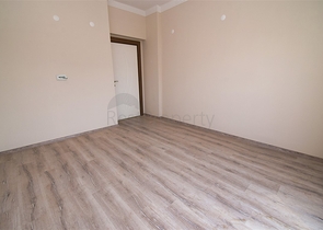 Квартира планировки 6+1 дуплекс в центре города Анталия 