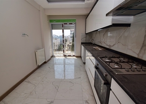 Квартира планировки 6+1 дуплекс в центре города Анталия 