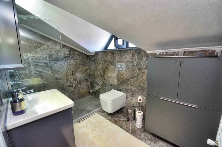 Просторная вилла планировки 4+1 в районе Кемер - Анталия 