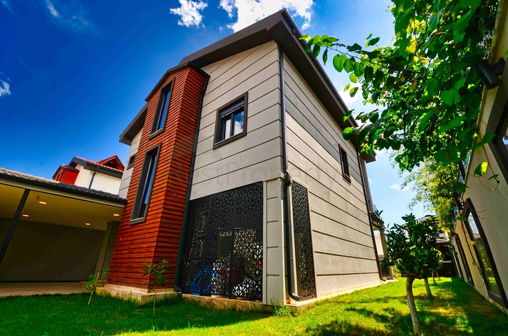 Просторная вилла планировки 4+1 в районе Кемер - Анталия 