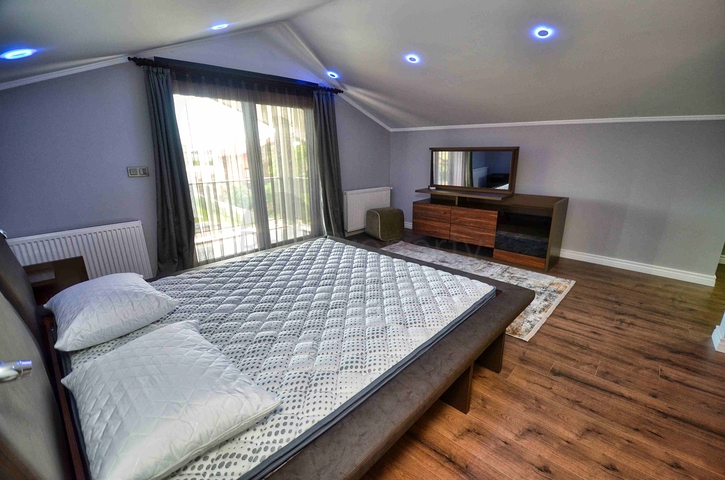 Просторная вилла планировки 4+1 в районе Кемер - Анталия 