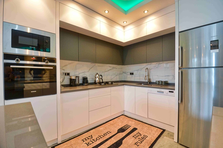 Просторная вилла планировки 4+1 в районе Кемер - Анталия 