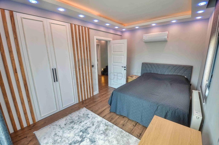 Просторная вилла планировки 4+1 в районе Кемер - Анталия 