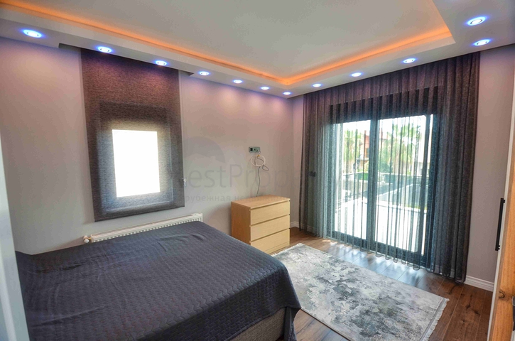 Просторная вилла планировки 4+1 в районе Кемер - Анталия 