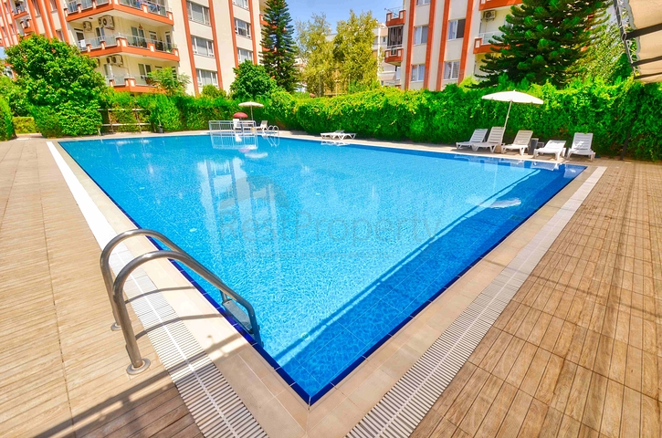 Просторная квартира планировки 4+1 в микрорайоне Унджалы - Анталия 