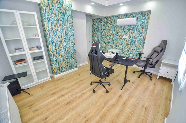 Просторная квартира планировки 4+1 в микрорайоне Унджалы - Анталия 