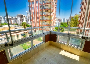 Просторная квартира планировки 4+1 в микрорайоне Унджалы - Анталия 