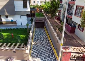 Квартира планировки 2+1 в центре города Анталия 