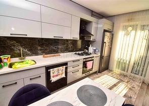 Мебелированная квартира планировки 2+1 в микрорайоне Хурма - Анталия 